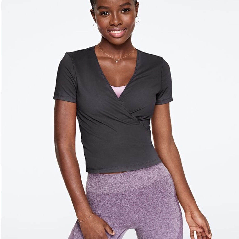 VS Pink Ultimate Wrap Top